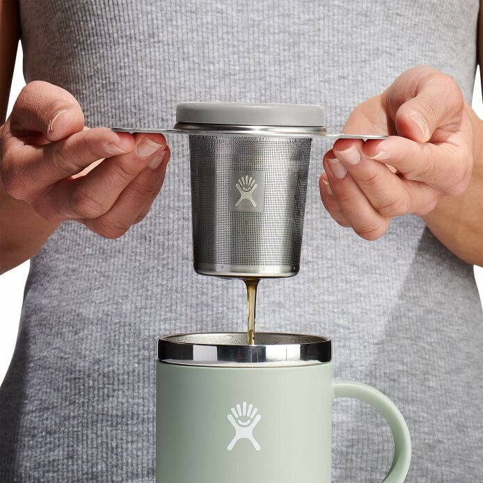 tea-infuser-l2 drif035-tea-infuser-birch-hb-pour_1.jpg
