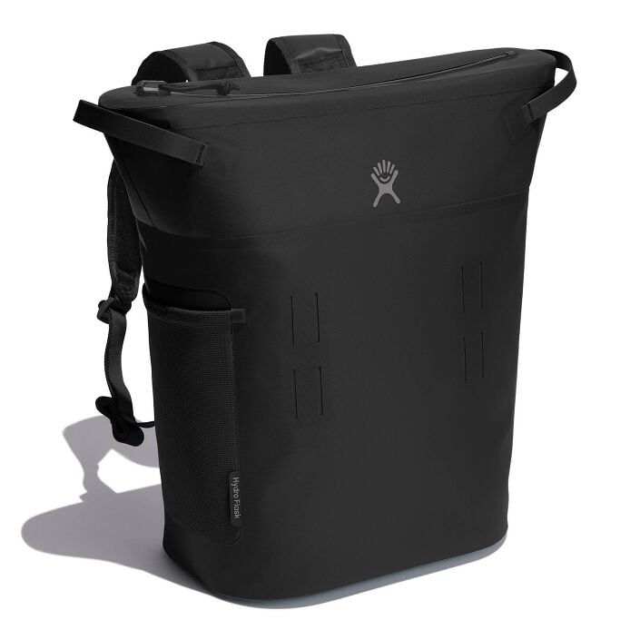 20-l-day-escapetm-pack-a7 20-l-day-escape-soft-cooler-pack-black-angled_1.jpg