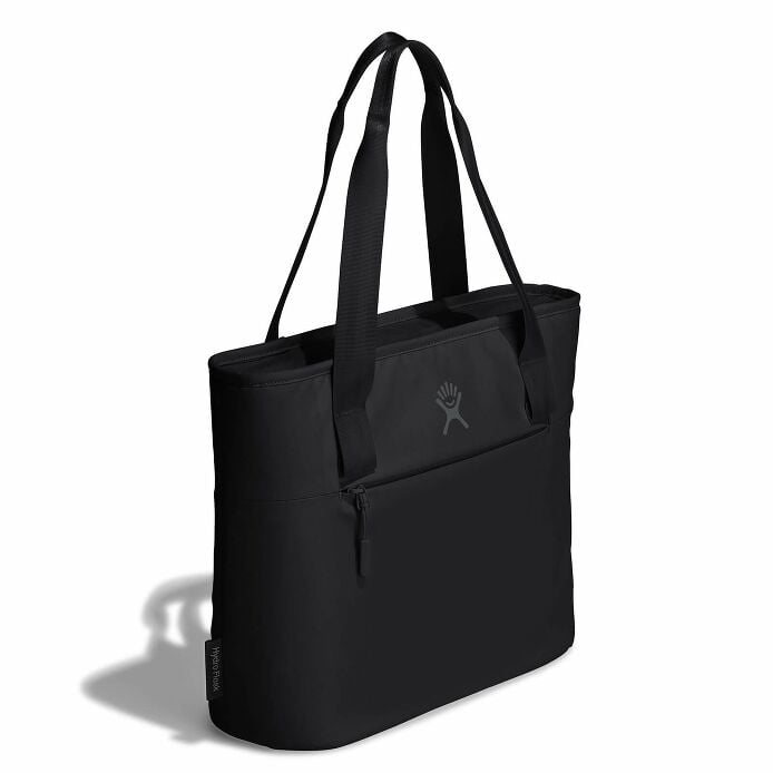 8-l-insulated-lunch-tote-w3 8l-tote-black-angled.jpg