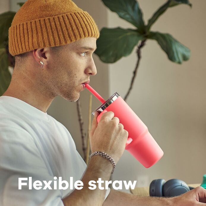 hydration-handledtm-bundle-m6 hf_s26_ttpscc_apdp_06.jpg