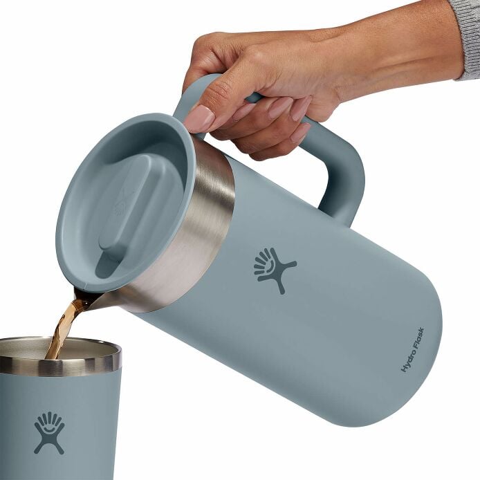 51-oz-insulated-pitcher-i2 okp51043-insulated-pitcher-shale-gray-pour.jpg