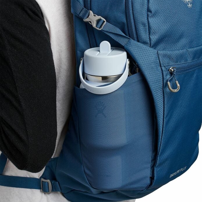 24-oz-travel-bottle-with-flex-straw-cap-o1 travelbottle-hb-backpack_1_8_1.jpg